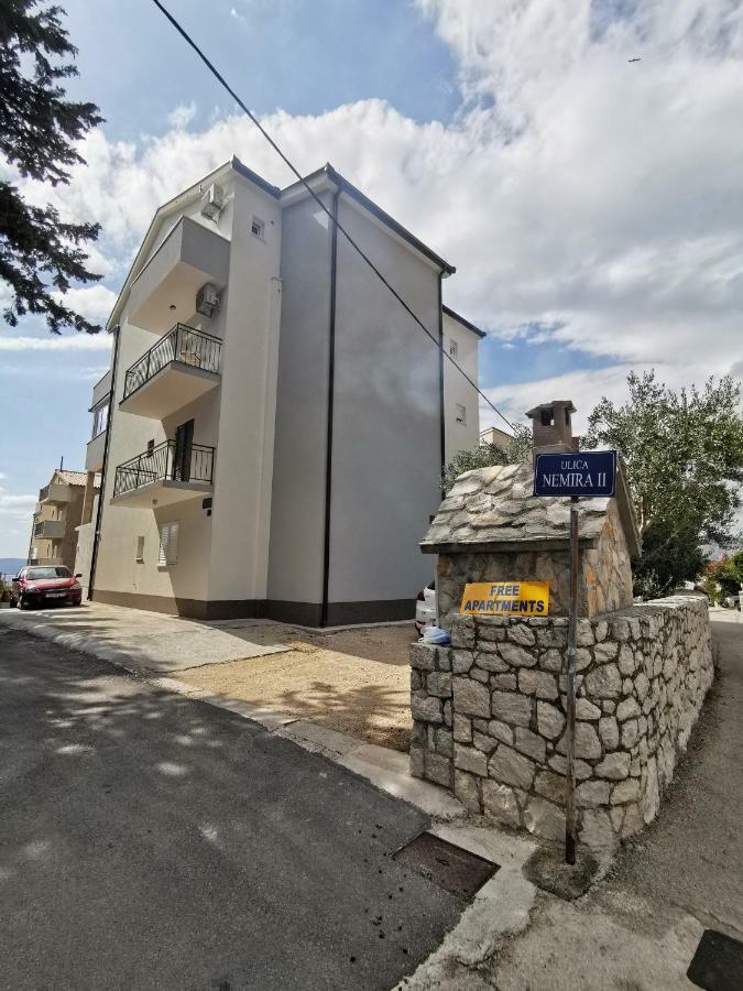 Apartments Rita Nemira Omiš Exterior foto